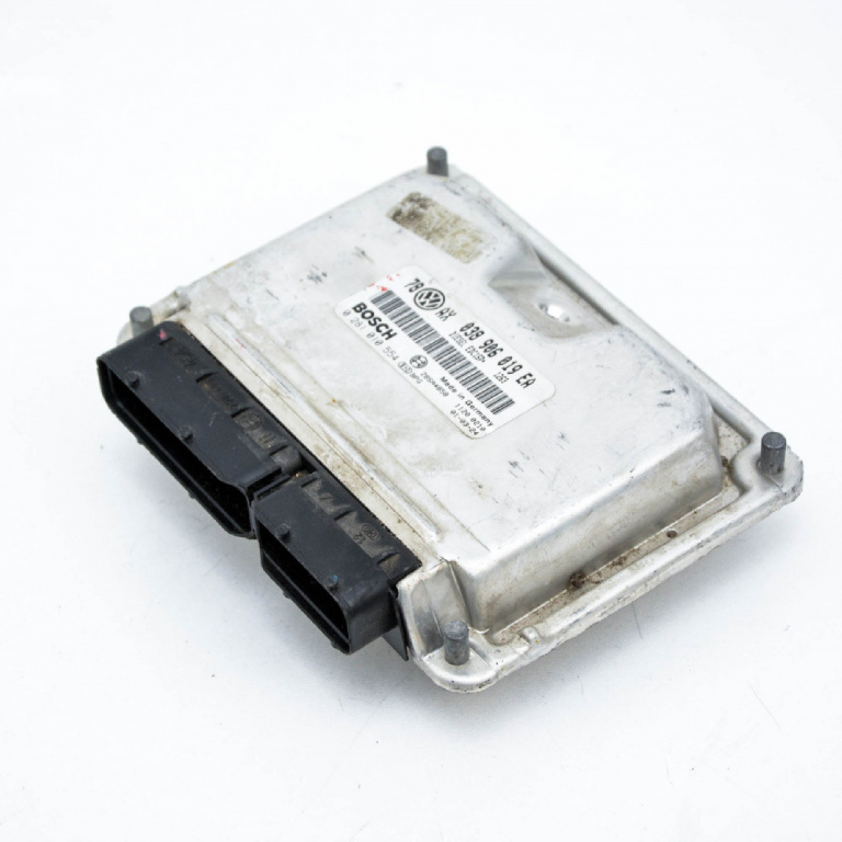 Calculator motor Passat b5.5 1.9 tdi 038906019EA / 0281010554 Volkswagen Passat b5.5 an 2003 cod piesa 038906019EA 448