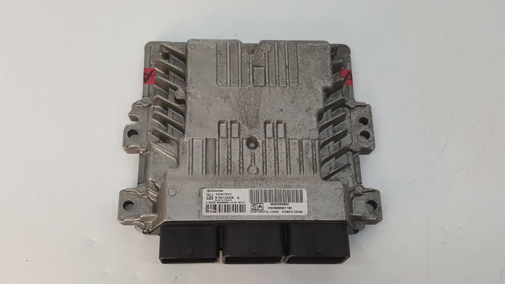 Calculator motor Peugeot 208 Feline 2014 1.6 Diesel