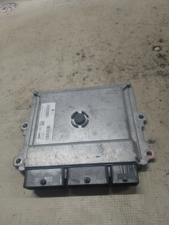 Calculator motor Renault Captur 0.9 Benzina 2016, 237109221R