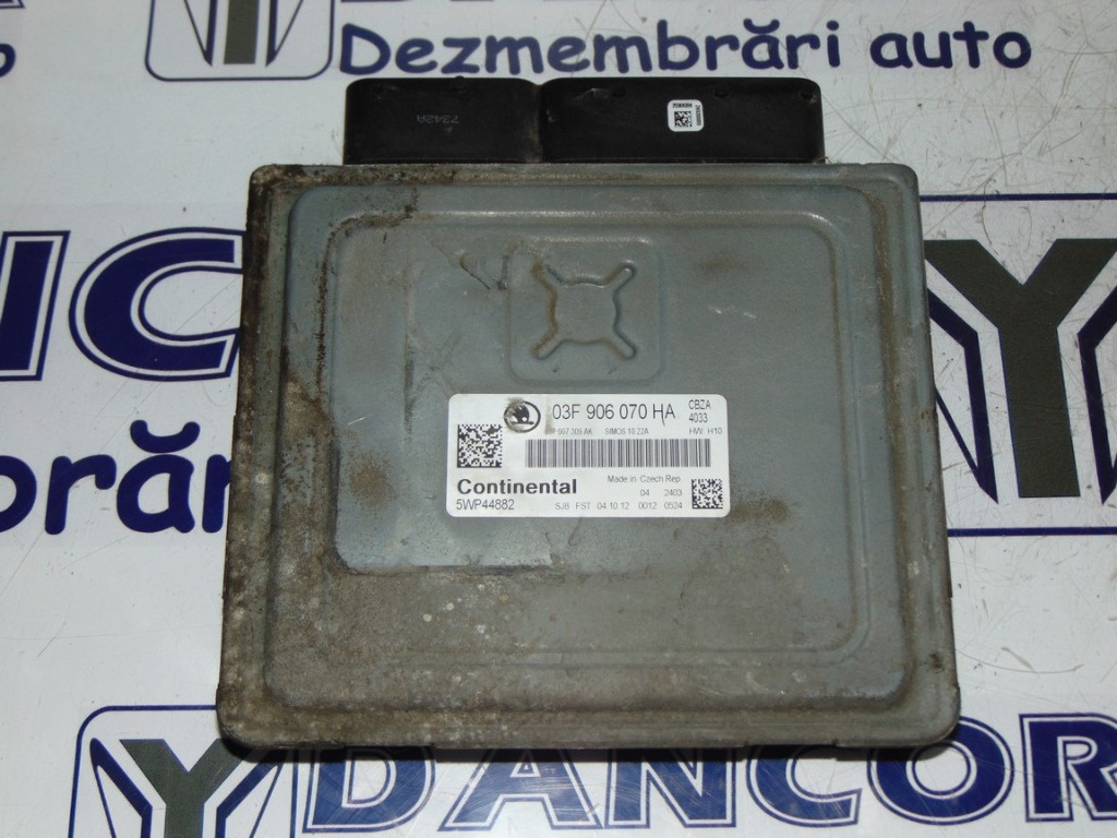 Calculator motor SKODA RAPID CBZA 1.2TSI cod: 03F 906 070 HA