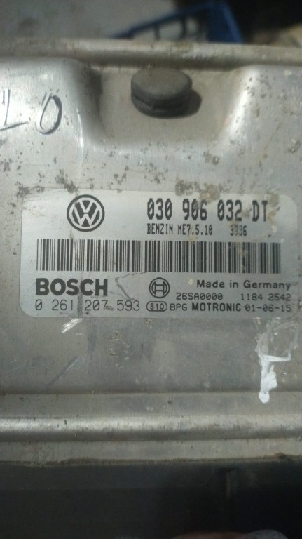 Calculator motor volkswagen polo cod 030906032dt
