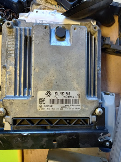 Calculator motor VW Passat B6 euro 5 2.0 TDI cod p