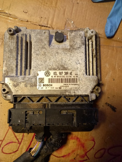 Calculator motor VW Passat B7 2.0 TDI cod produs:0
