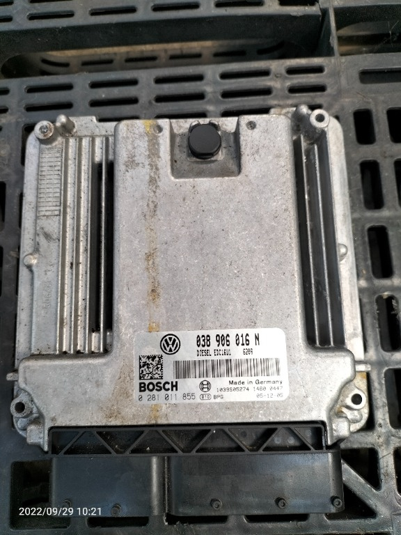 Calculator motor VW T5, 2011, 1.9 TDi, cod piesa: 038906016N