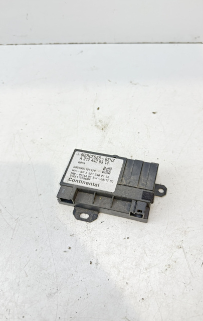 Calculator pompa combustibil A2124400314 Mercedes-