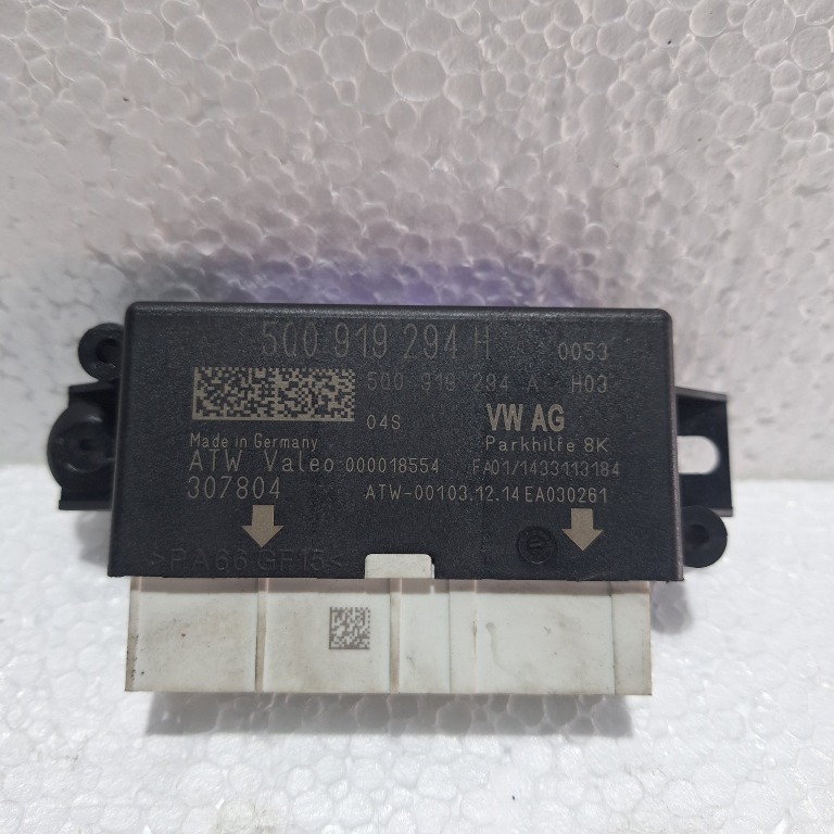 Calculator senzor parcare cod 5Q0919249H Vw Passat