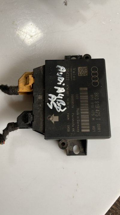 Calculator senzori parcare Audi A4 B8 / A5 cod 8k0