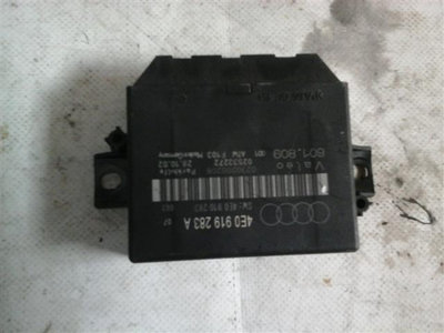 Calculator senzori parcare Audi A8 cod 4E0919283A 