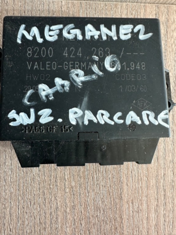 Calculator senzori parcare Renault Megane 2 cod 82