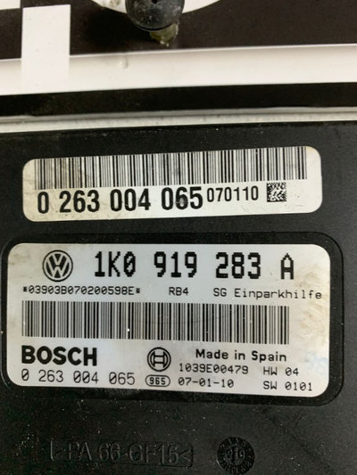 Calculator seonzori parcare Volkswagen Golf 5/ Vol