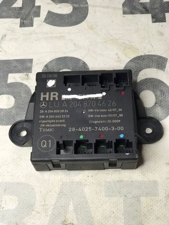 Calculator usa dreapta spate Mercedes C-Class W204 AN 2007-2014 A2048704626