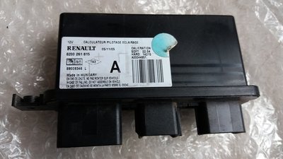 Calculator xenon renault laguna 2 2.0 dci m9r 8200