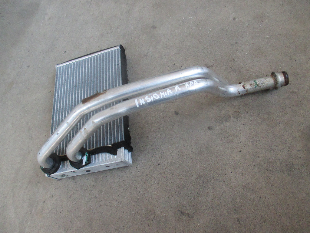 Calorifer apa bord 52426696 Opel Insignia A 2009 2010 2011 2012 2013