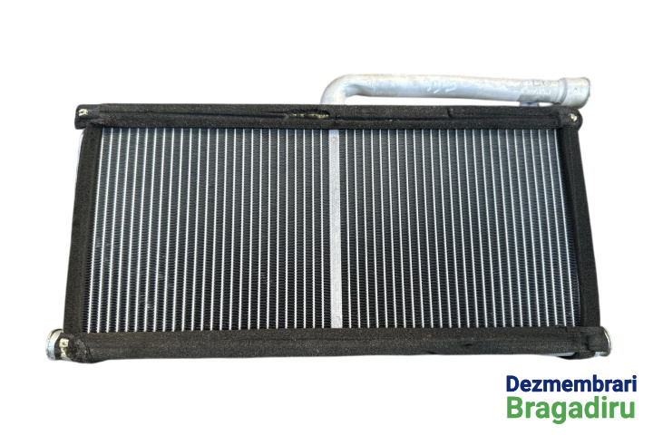 Calorifer habitaclu (radiator incalzire habitaclu) Audi A6 4F/C6 [facelift] [2008 - 2011] Avant wagon 5-usi 2.0 TDI multitronic (170 hp) S-Line, Cod motor CAHA, Cod cutie LDV, Cod culoare LZ7S