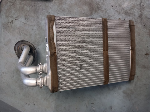 Calorifer radiator caldura Audi A4 B8 berlina