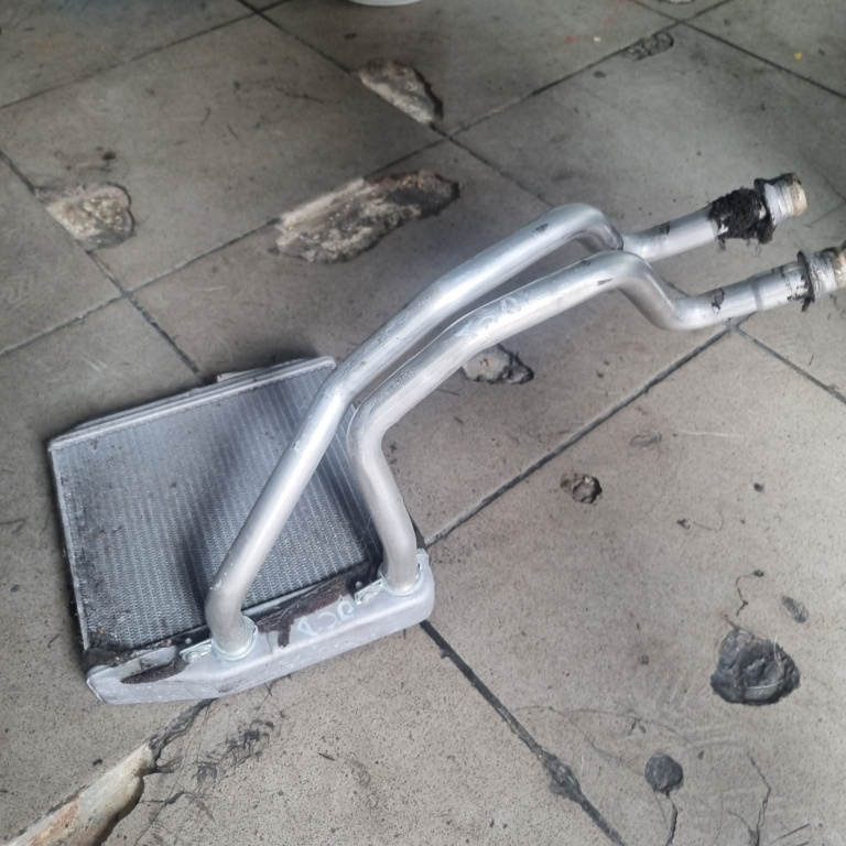 Calorifer/Radiator caldura bord+conducta calorifer Opel Corsa D cod 164210100 an 2006 - 2014
