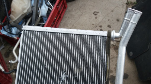 Calorifer radiator caldura Toyota Auris 