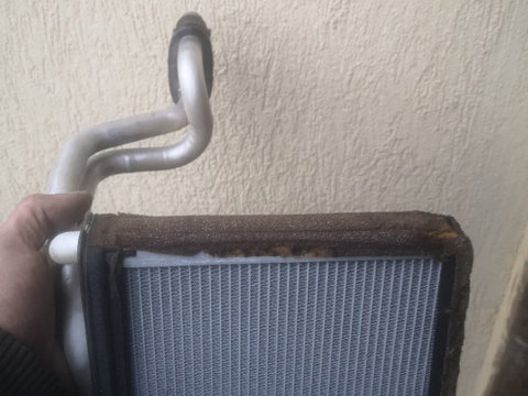 Calorifer radiator caldura VW Golf 5 Plus 2008