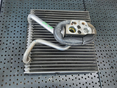 Calorifer radiator clima bord audi a3 8p vw golf 5