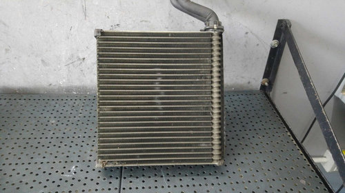 Calorifer radiator incalzire bord audi a