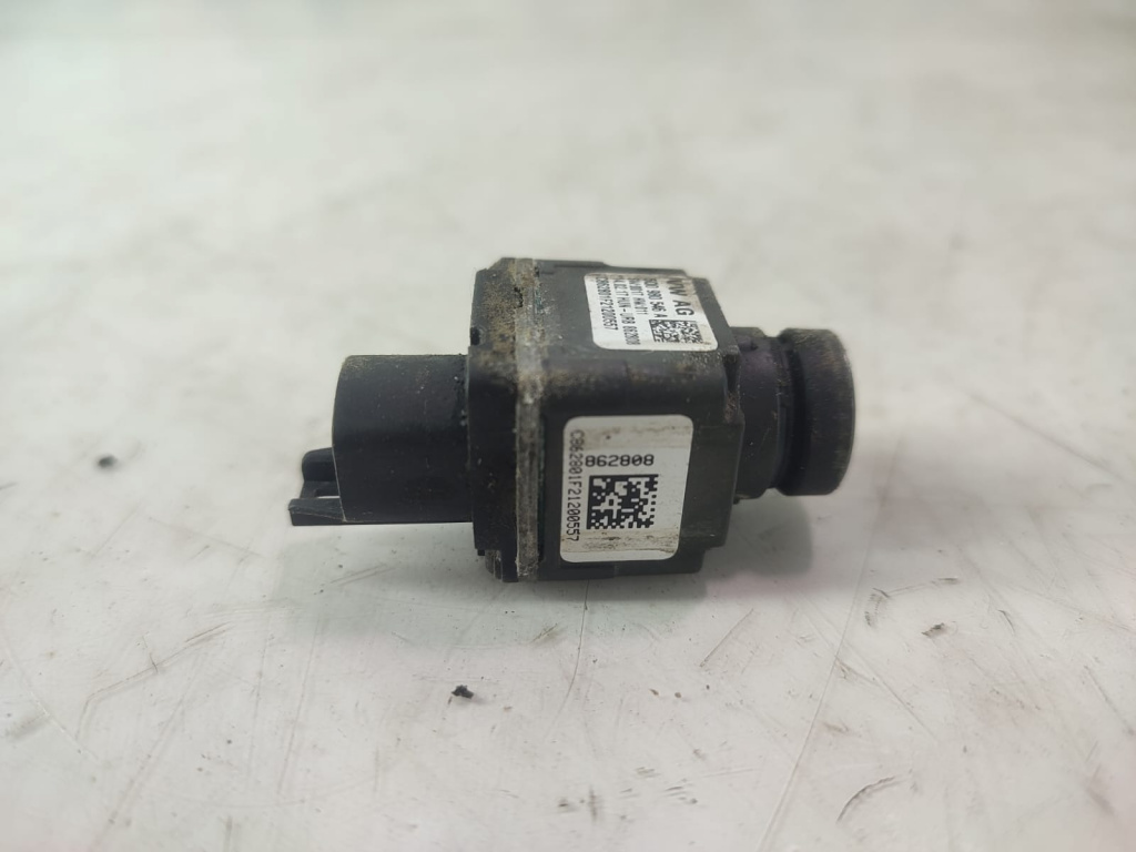 Camera bara fata 5Q0980546A Volkswagen V