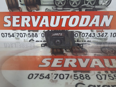 Camera marsarier Land Rover Discovery Sport 2.0 Motorina 2016, C8C9AT8301