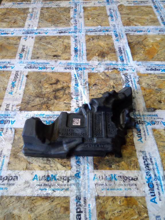 Capac acustic motor Bmw X1 F48 an 2018 cod piesa 8
