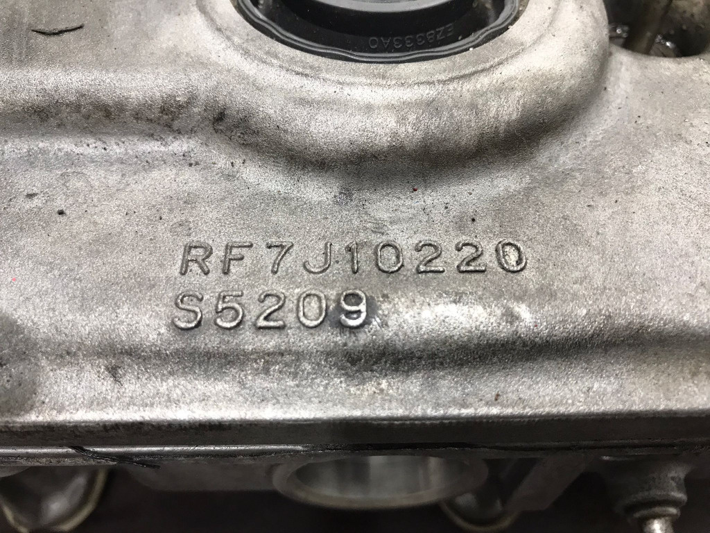 Capac chiulasa Mazda 2.0 d motorina cod 