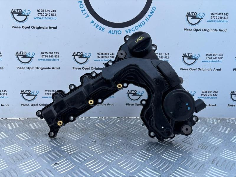 Capac chiulasa Opel Corsa F 2019-2023 1.2 PureTech F 12 XHT (EB2ADTS); F 12 XHL (EB2ADTD) 9811687980