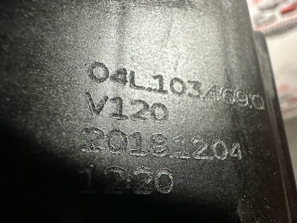 Capac culbutori 04L103469Q Seat Leon III