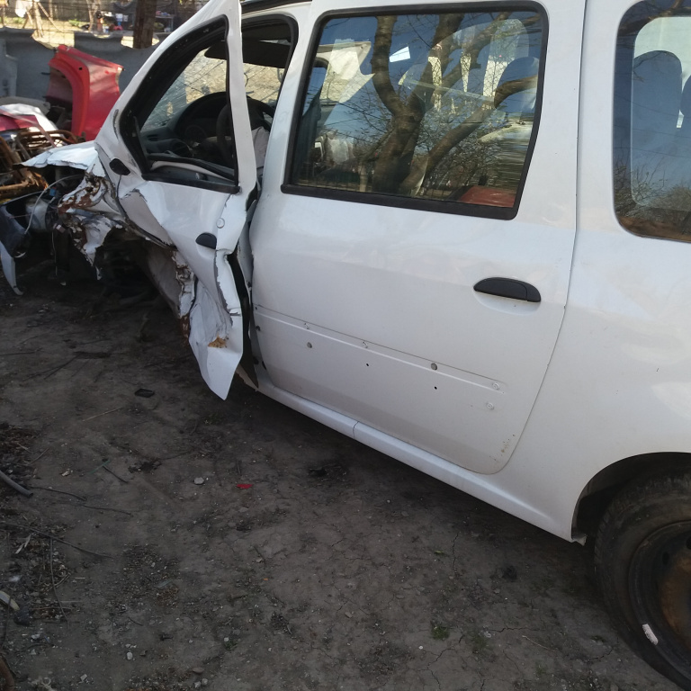 Capac culbutori Dacia Logan MCV 2008 bre