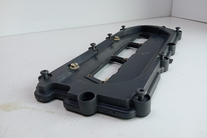 Capac culbutori dreapta 3.0 tdi 059103470R Volkswa