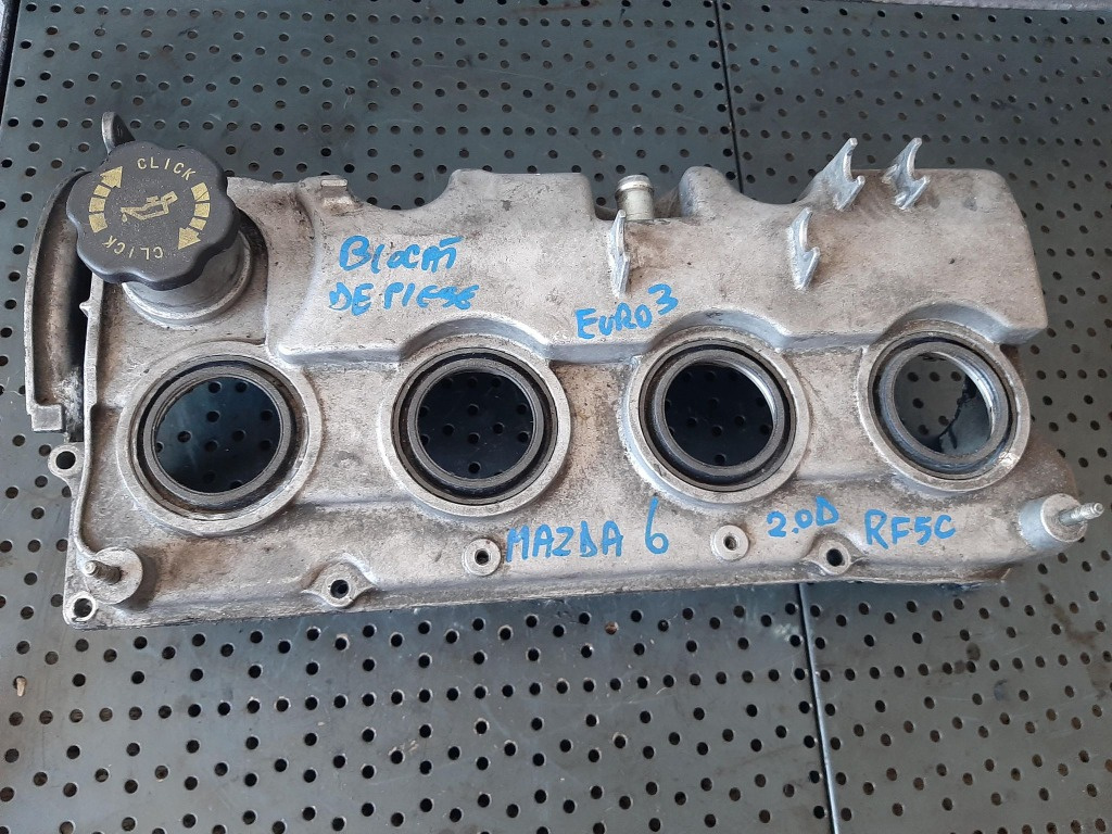 Capac culbutori mazda 6 2.0 di rf5c euro 3