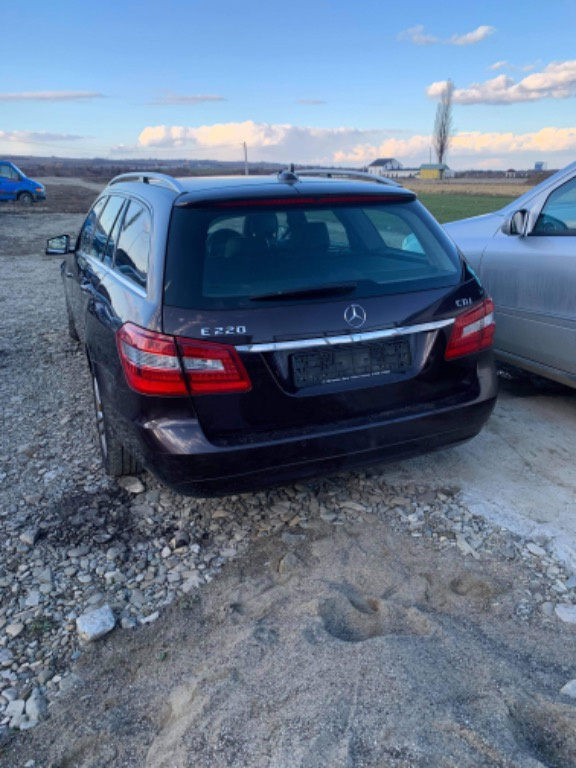 Capac culbutori Mercedes E-Class W212 20