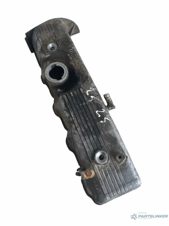 Capac culbutori MITSUBISHI PAJERO II V3_W, V2_W, V4_W 1990 - 2001 2.5TD