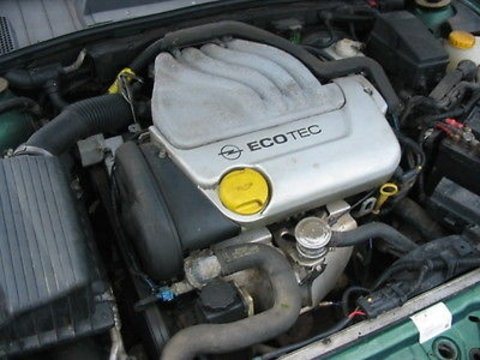 Capac culbutori Opel Vectra B 1.6 16v 