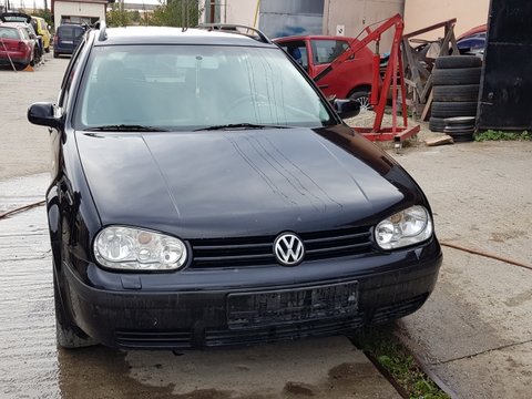 Capac culbutori Volkswagen Golf 4 2000 VARIANT 1.9,tdi