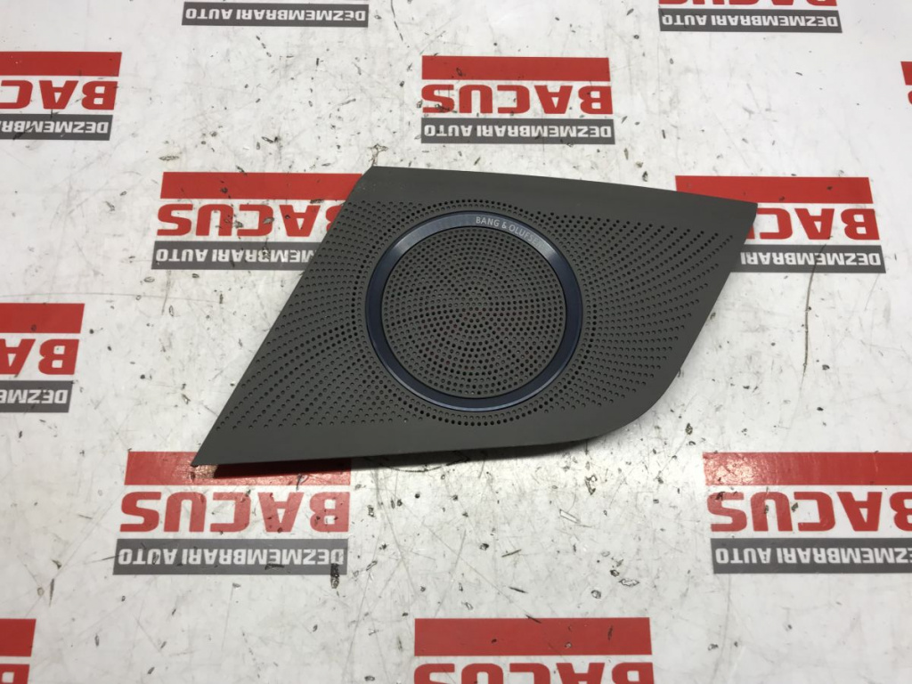 Capac Difuzor Bang&Olufsen Audi A5 COD 8T0857227A