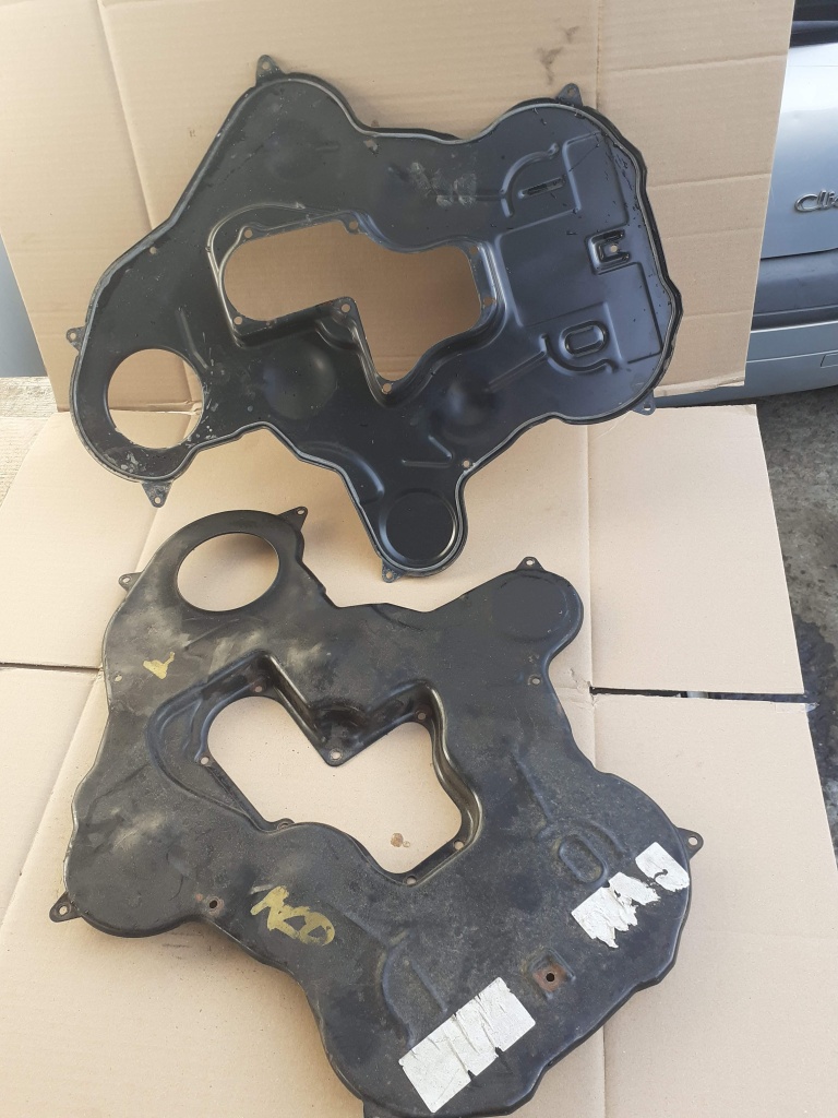 CAPAC DISTRIBUTIE TABLA JEEP CHEROKEE 2.5 / 2.8 KJ 143CP 150CP 163CP 53014017AB