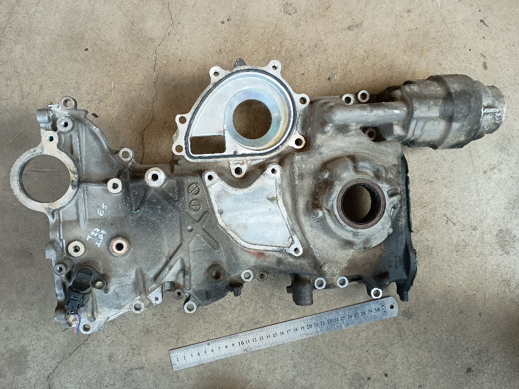 Capac distributie Toyota Avensis T27 2.0 D 126cp 1AD-FTV euro 5 2009 2010 2011 2012 2013 2014
