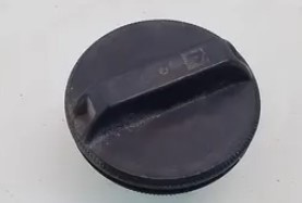 Capac filetat rezervor Nissan Note