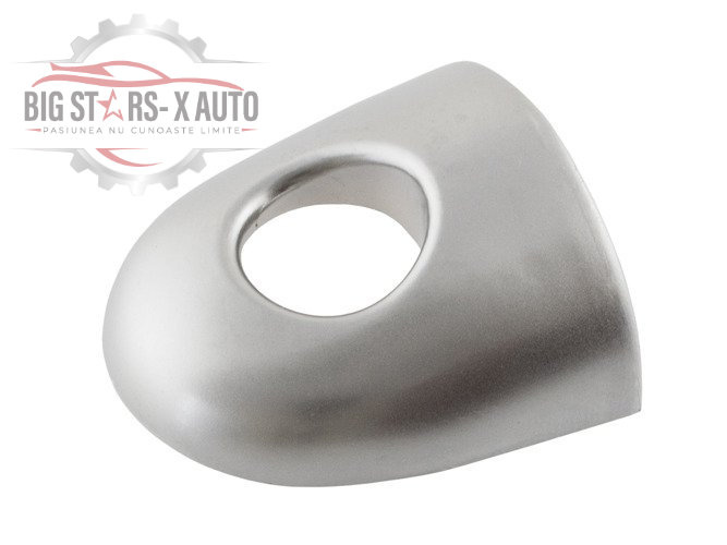 Capac maner butuc Renault Grand Scenic 2 anul de productie 2003-2009 gri silver cu gaura cheie