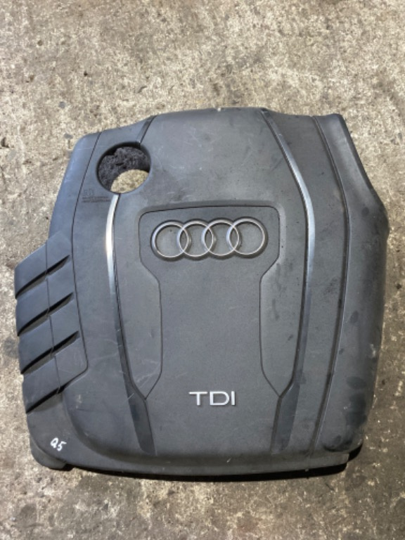 Capac motor 03L103925AB Audi Q5 A4 B8 A5 A6 C7 2.0