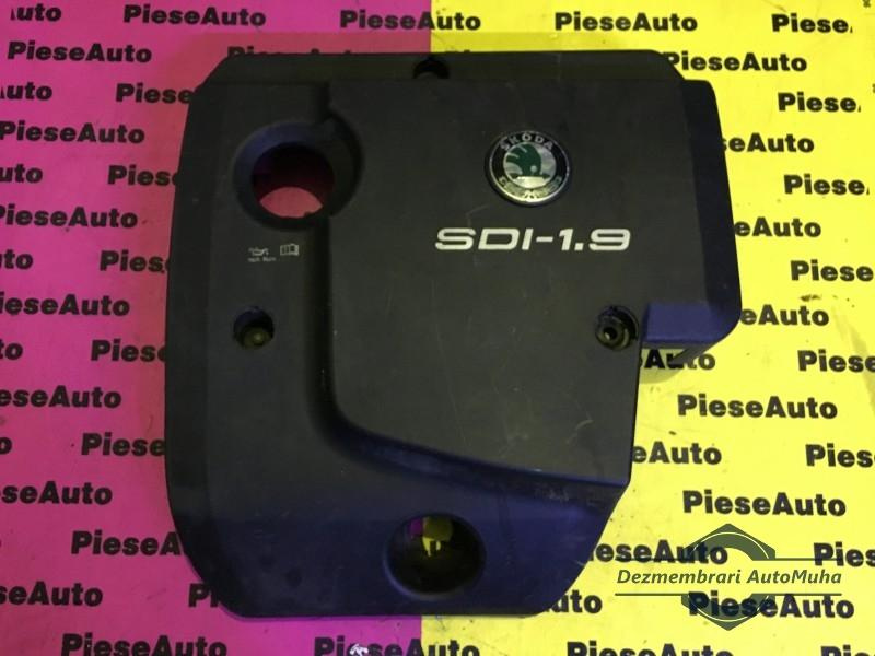 Capac motor 1.9 Skoda Octavia (1996-2004) 038103925l