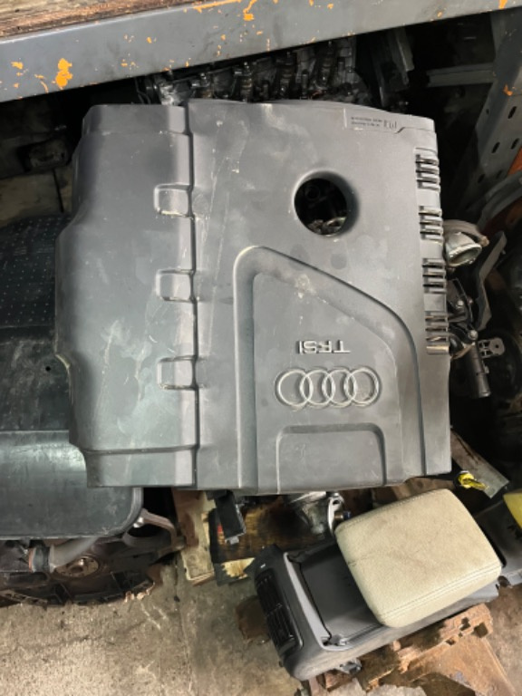 Capac motor audi A4 b8 1.8 tfsi cod motor CABB