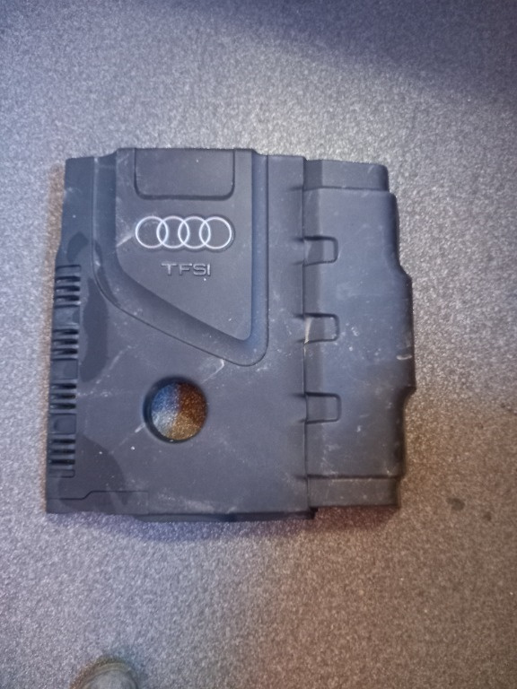 Capac motor Audi A4 B8 1.8 TFSI cod produs:06J103925M/06J 103 925 M