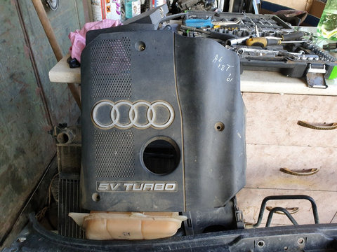 Capac motor Audi A6 C5 2001 1.8T 1.8 T benzina