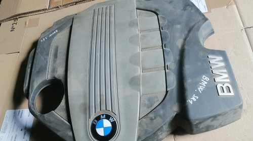 Capac motor BMW seria 1 E87 2009 facelif