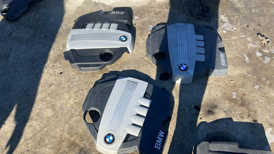 Capac motor BMW Seria 1 E87 / Seria 3 E90 / Seria 