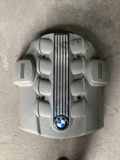 Capac motor BMW seria 5 E60/E63 545i